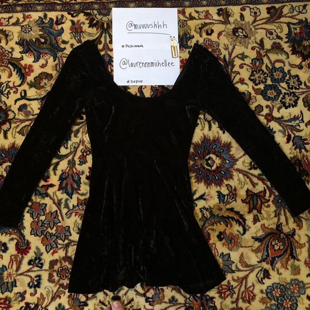 NASTY GAL CRUSHED VELVET DRESS